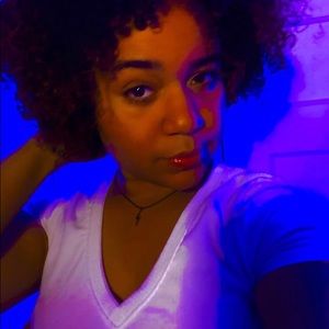 Meet your Posher, Keshia renee